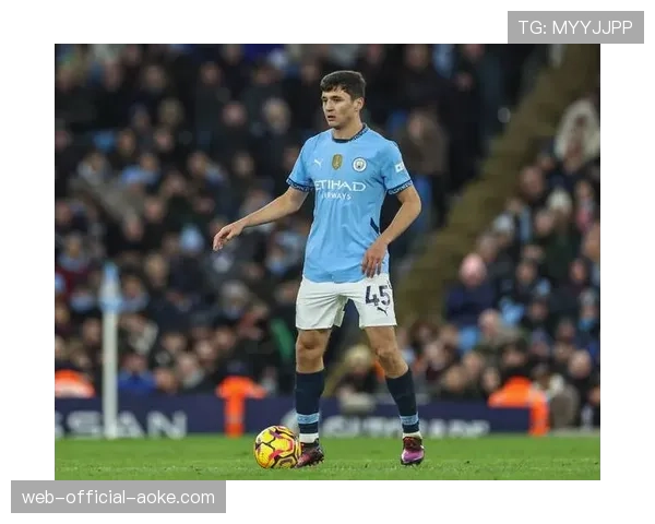 记者手记:在伊蒂哈德球场感受曼城通过传球控制比赛节奏的压迫感 记者手记:在伊蒂哈德球场感受曼城通过传球控制比赛节奏的压迫感